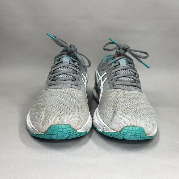 Asics Women's Size 10 Gel-Nimbus 22 Running Shoes - Picture 2 of 12